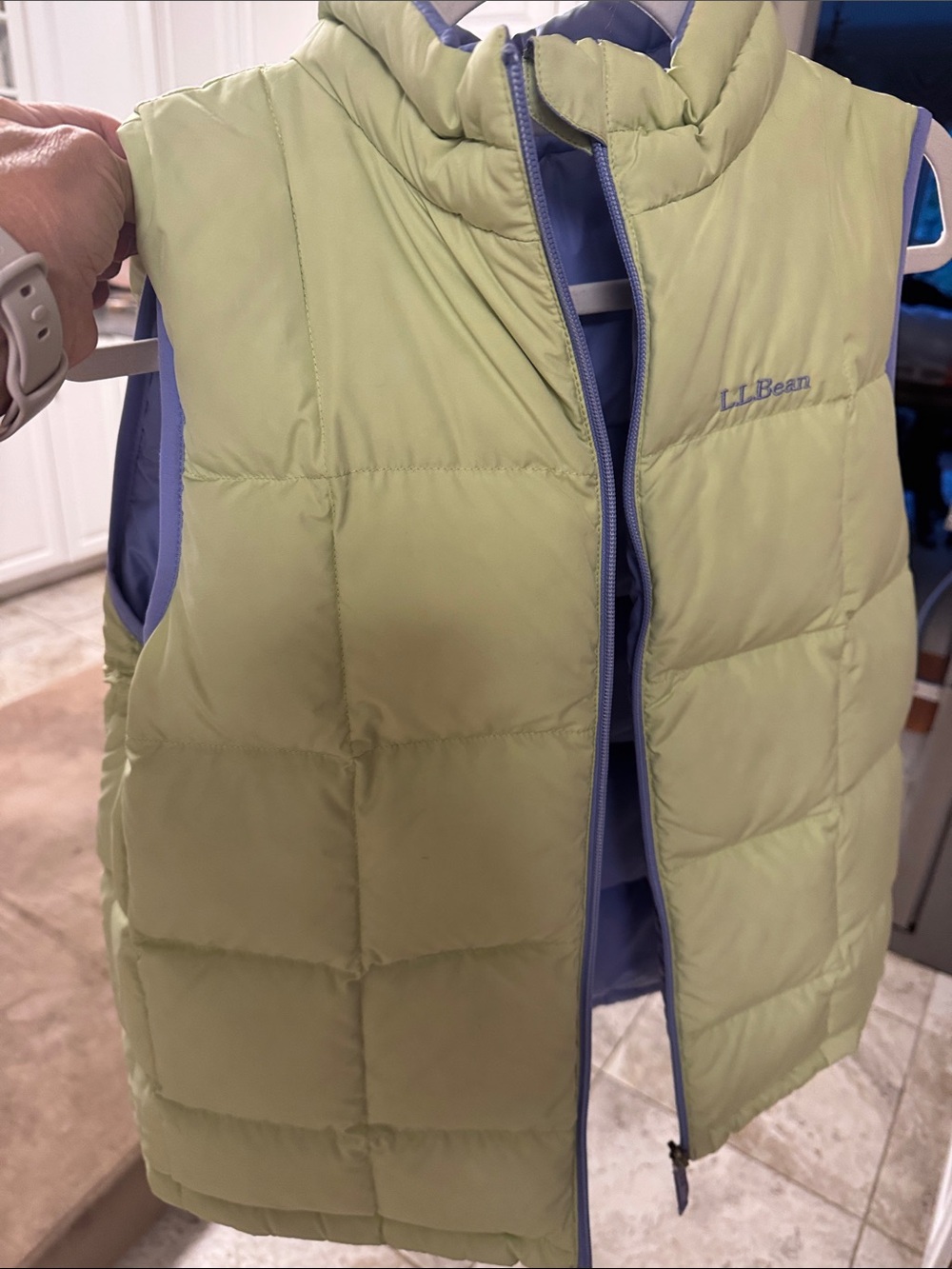 L.L. Bean Kids Light Purple REVERSIBLE Puffer Vest with Lime Inside - Picture 9 of 9